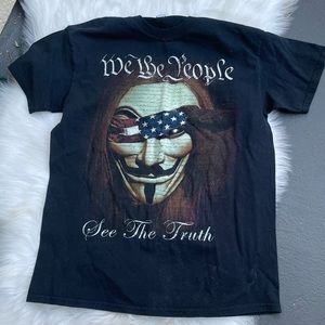 🔹 Men’s Patriotic T shirt